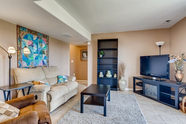 Foto del edificio - 17424 Crestview Court