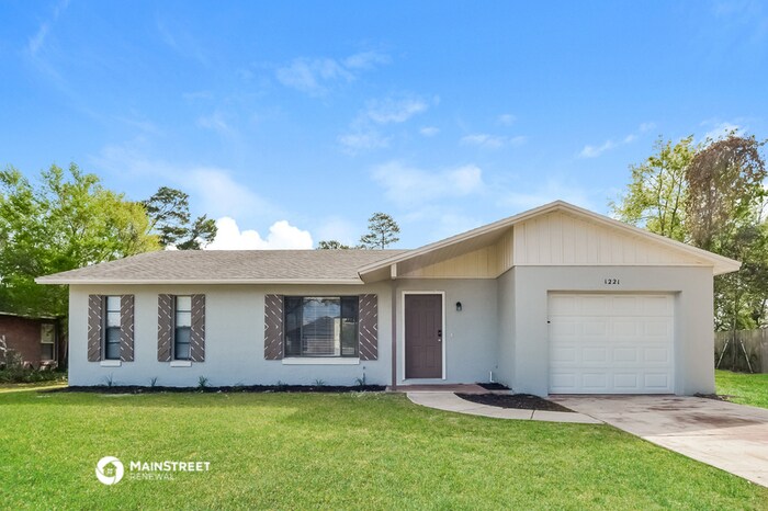 Primary Photo - 1221 Azora Dr