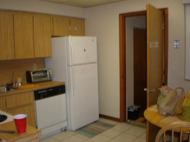 Building Photo - 8927 SW 40th Ter