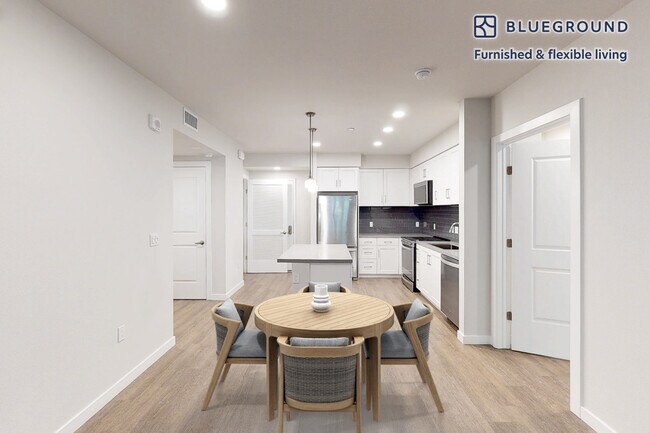 Building Photo - 1001 Harvey Dr
