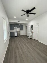 Building Photo - 2302 Avenue H