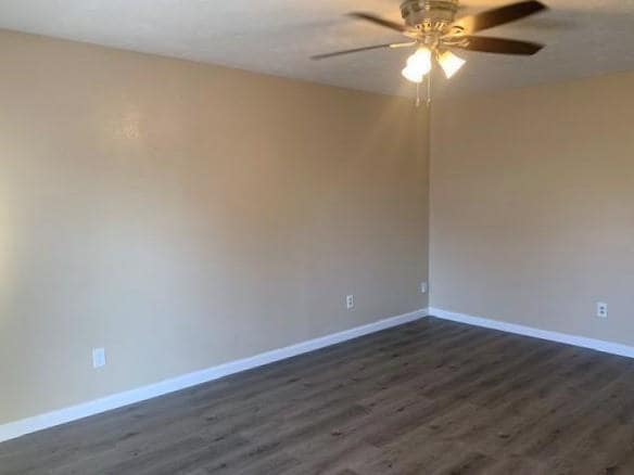 Building Photo - 5236 Nash Dr