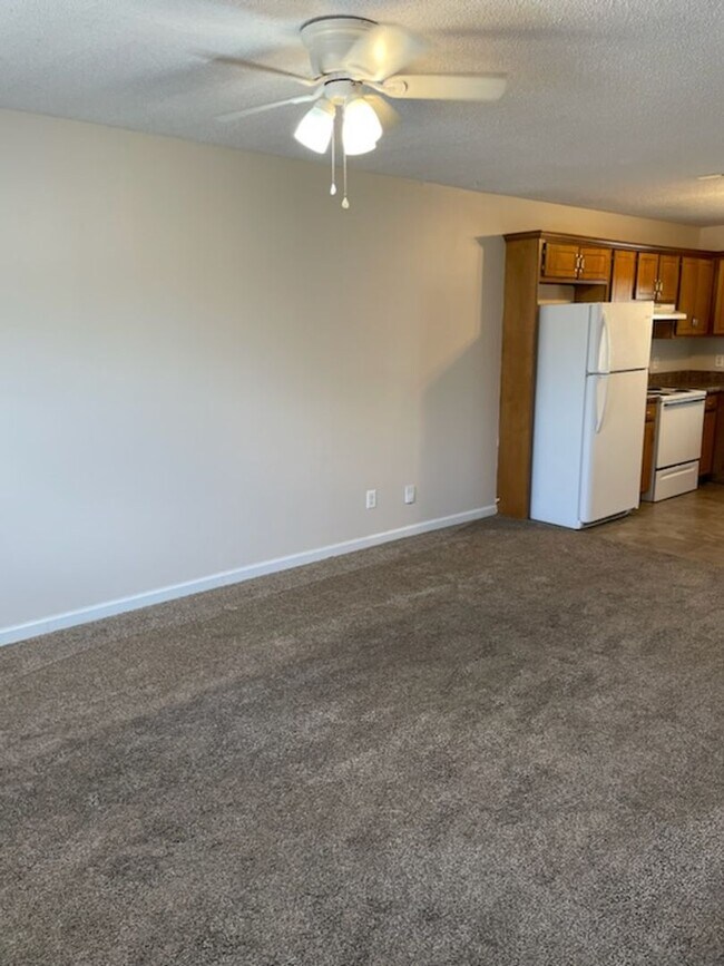 Foto del edificio - MOUSE CREEK RD 5719-5721