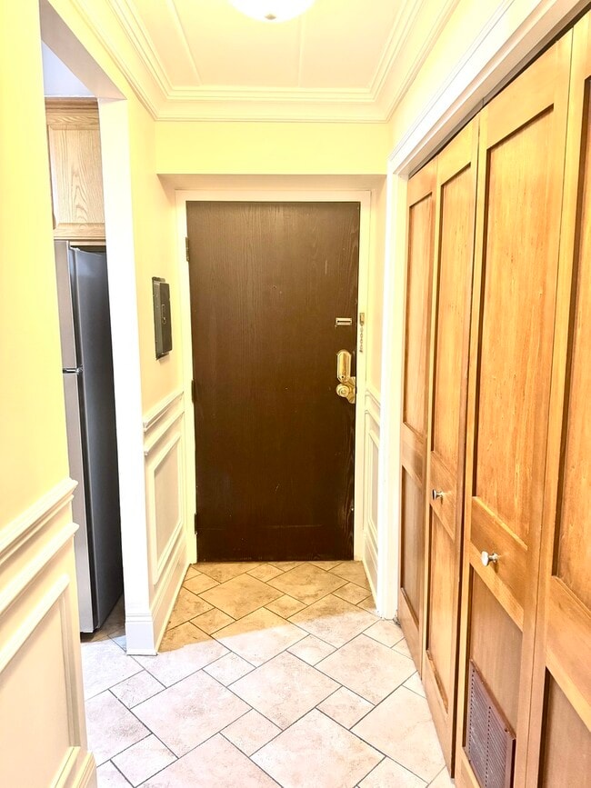 Foto del edificio - 300 S Roselle Rd