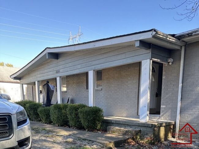 Building Photo - 4614 Dayton Blvd