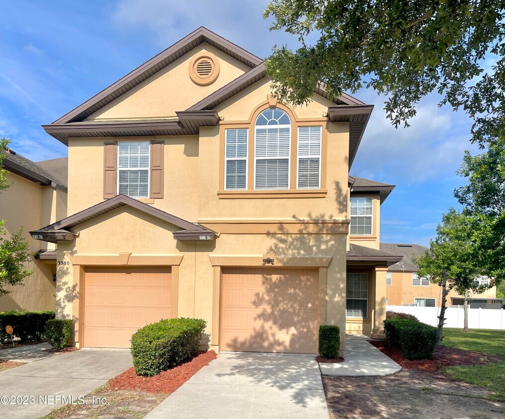 3582 Hartsfield Forest Cir, Jacksonville, FL 32277 House Rental in
