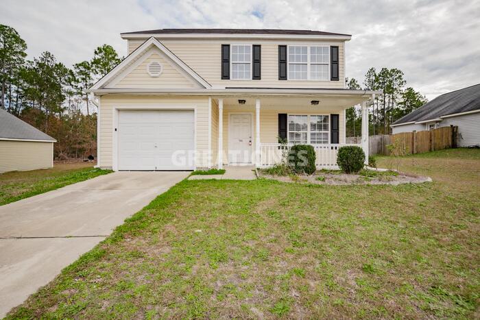 Foto principal - 96 Driftwood Ave