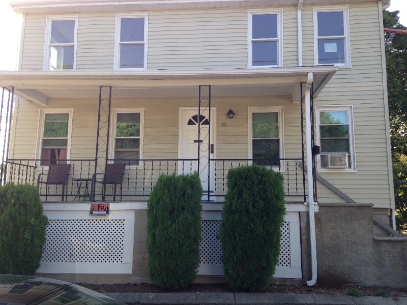 Photo - 37 Larch St (East Providence, RI)