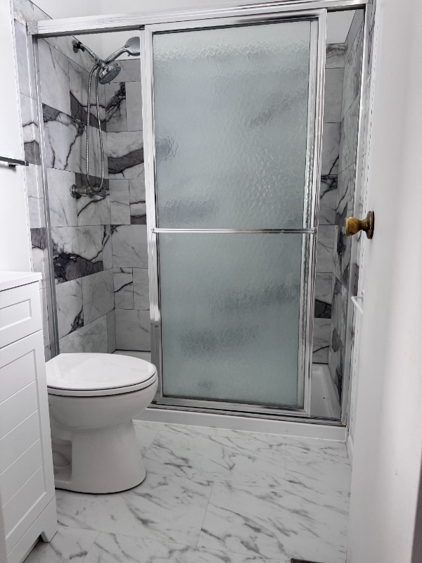 Building Photo - 303 Highland Dr