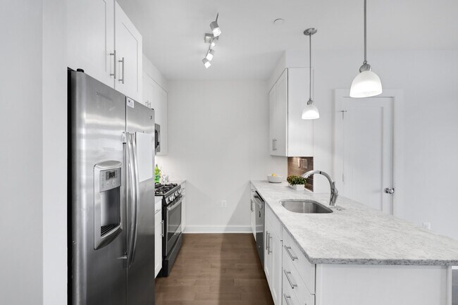 Foto del edificio - 3821 14th St NW