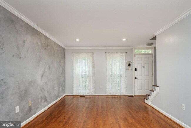 Building Photo - 12829 Mill Brook Ct
