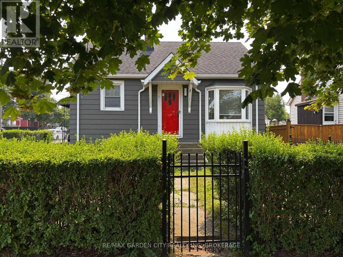 Photo principale - 12 Lincoln Ave