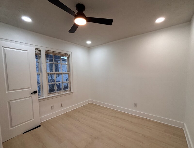 Foto del edificio - 1336 Sharon St NW