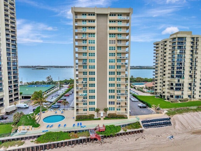 Building Photo - 5440 N Ocean Dr