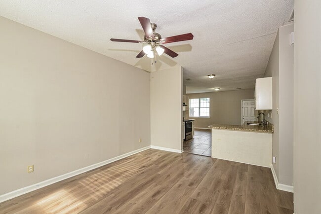 Building Photo - 3918 Autumn Harvest Ln