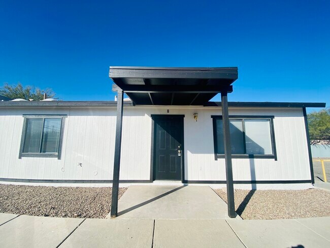 Foto del edificio - 335 E Elvira Rd