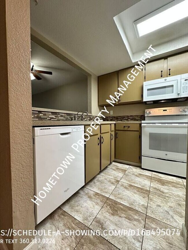 Foto del edificio - 220 Israel Rd SW