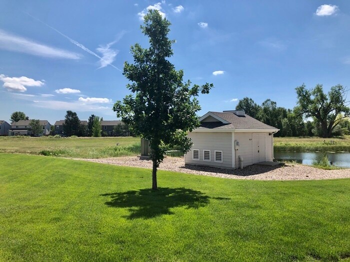 Primary Photo - Stunning Townhome in Loveland!