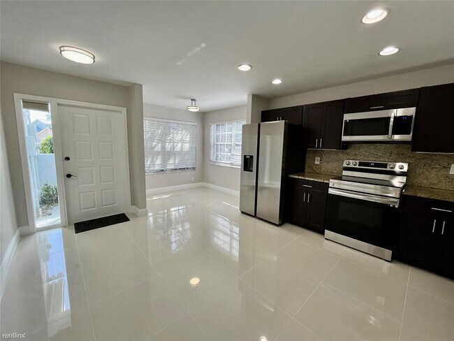 Foto del edificio - 3 br, 2.5 bath Townhome - 17058 Boca Club ...