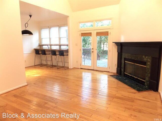 Building Photo - 2 br, 2 bath House - 414 Center Pointe Drive