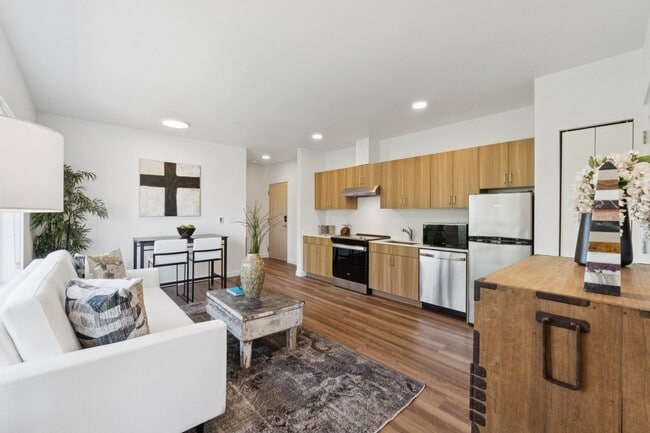 Building Photo - Keystone Apartments