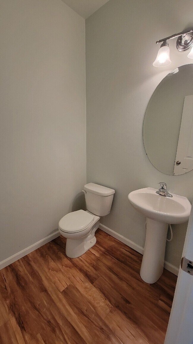 Foto del edificio - 1811 77th Ave SE