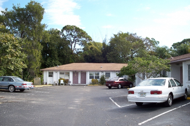 Building Photo - Japonica Apartments