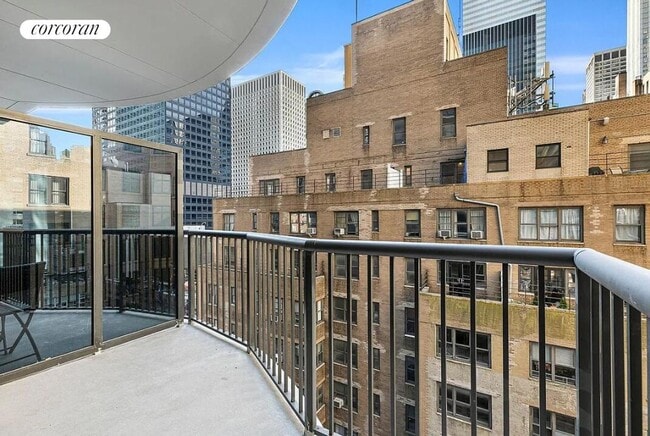 Foto del edificio - 150 E 57th St