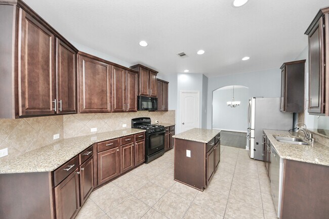 Foto del edificio - 19046 Sweet Springs Ln