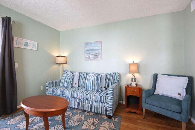 Foto del edificio - 608 Carolina Beach Ave S