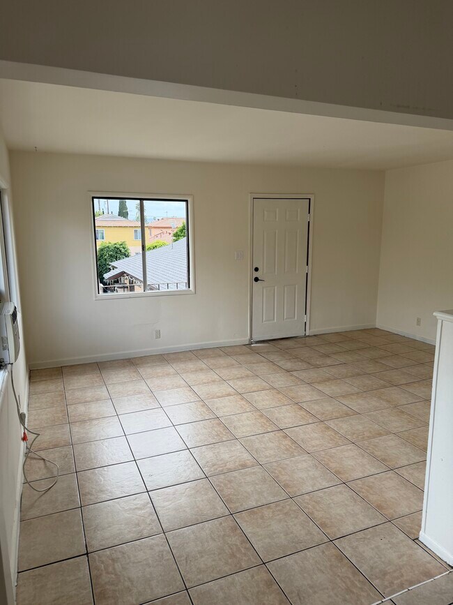 Foto del edificio - 15231 Acre St