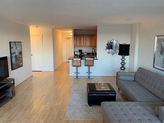 Foto del edificio - 7 Whittier Pl