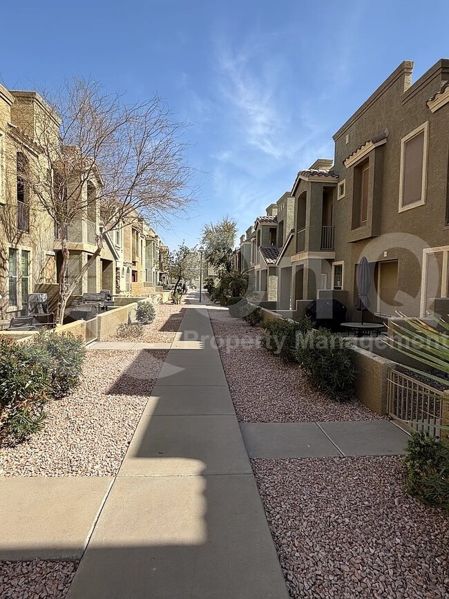 Photo - 6710 E University Dr Apartment