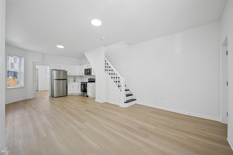 Foto principal - 6339 Reedland St