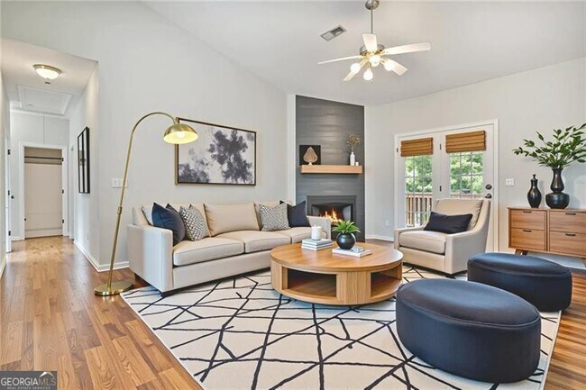 Foto del edificio - 14 Bryan Springs Rd SW