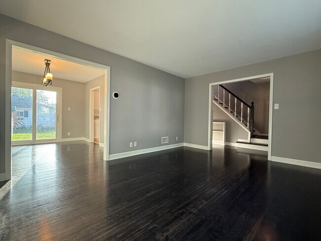 Foto del edificio - 5577 N Kent Ave