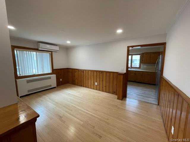 Foto del edificio - 221 Stewart Ave