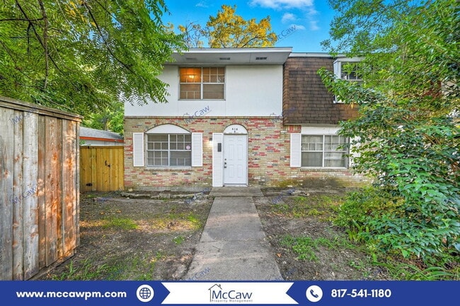 Photo - 616 Moore St Apartment