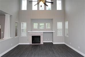 Foto del edificio - 63 Woodlily Pl