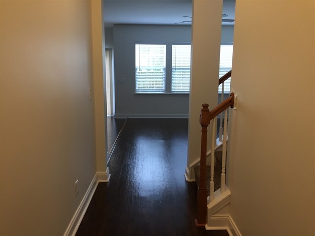 Foto del edificio - 259 Woodbrook Way