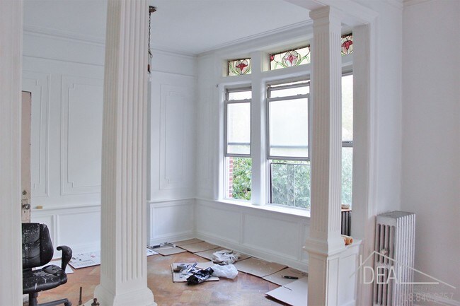 Building Photo - 636 11th Street #3R