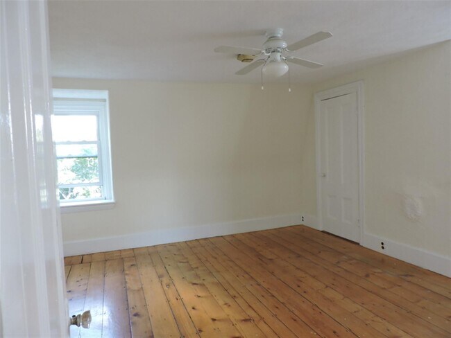 Foto del edificio - 112 Thorndike St