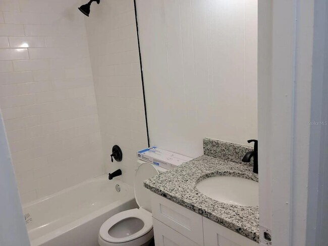 Foto del edificio - 909 W Circle St