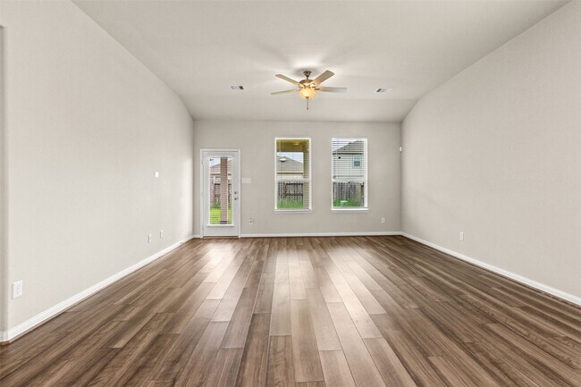 Foto del edificio - 7219 Melrose Ln