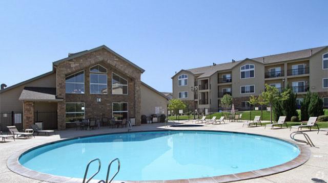 Building Photo - The Landings at Eagleridge Apartments