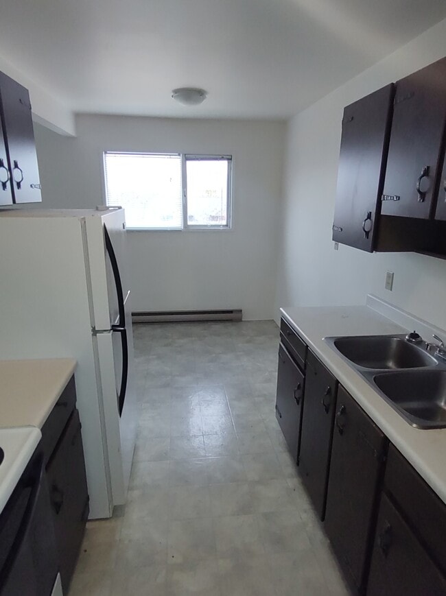 Photo du bâtiment - 60 Shuswap St N