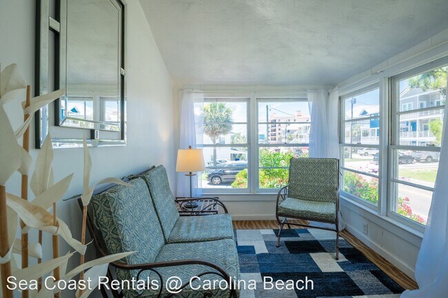 Building Photo - 4 br, 2 bath House - 1501 S. Lake Park Blvd