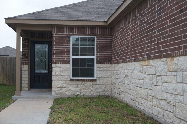 Building Photo - 13436 Harry S Truman Dr