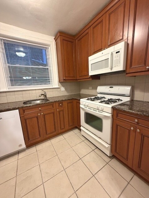 Foto del edificio - 2042 W Farragut Ave