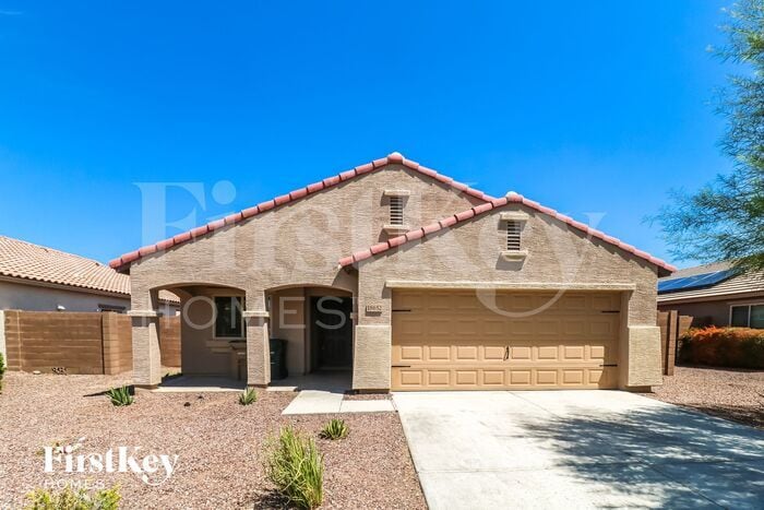 Foto principal - 18652 W Fulton St